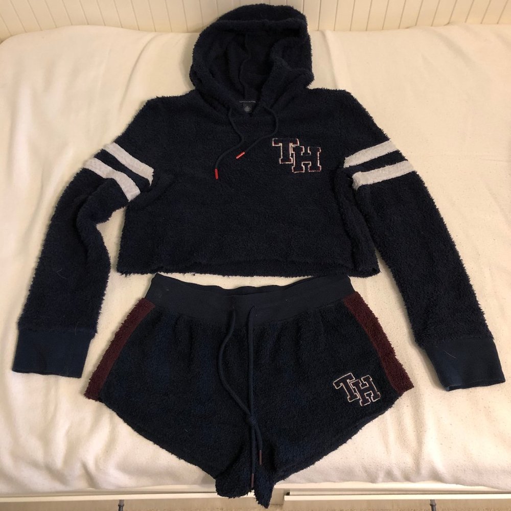 Tommy Hilfiger Hoodie and Shorts (Size M)